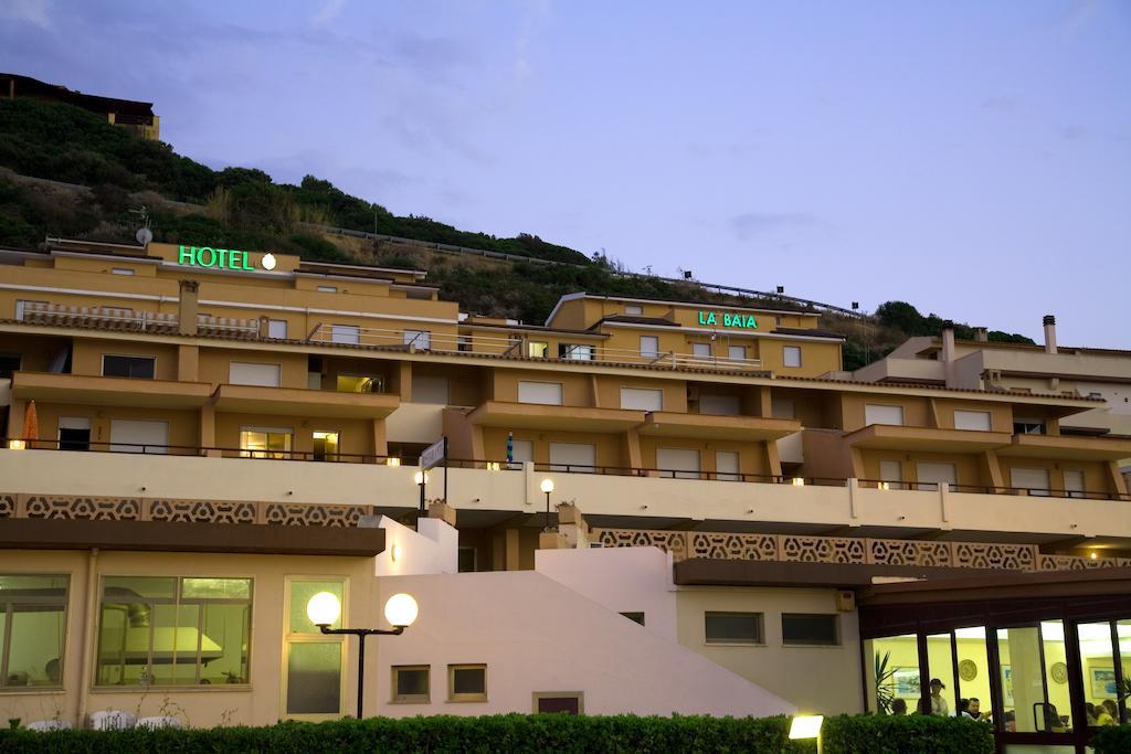 Hotel & Residence La Baia Castelsardo Exterior foto